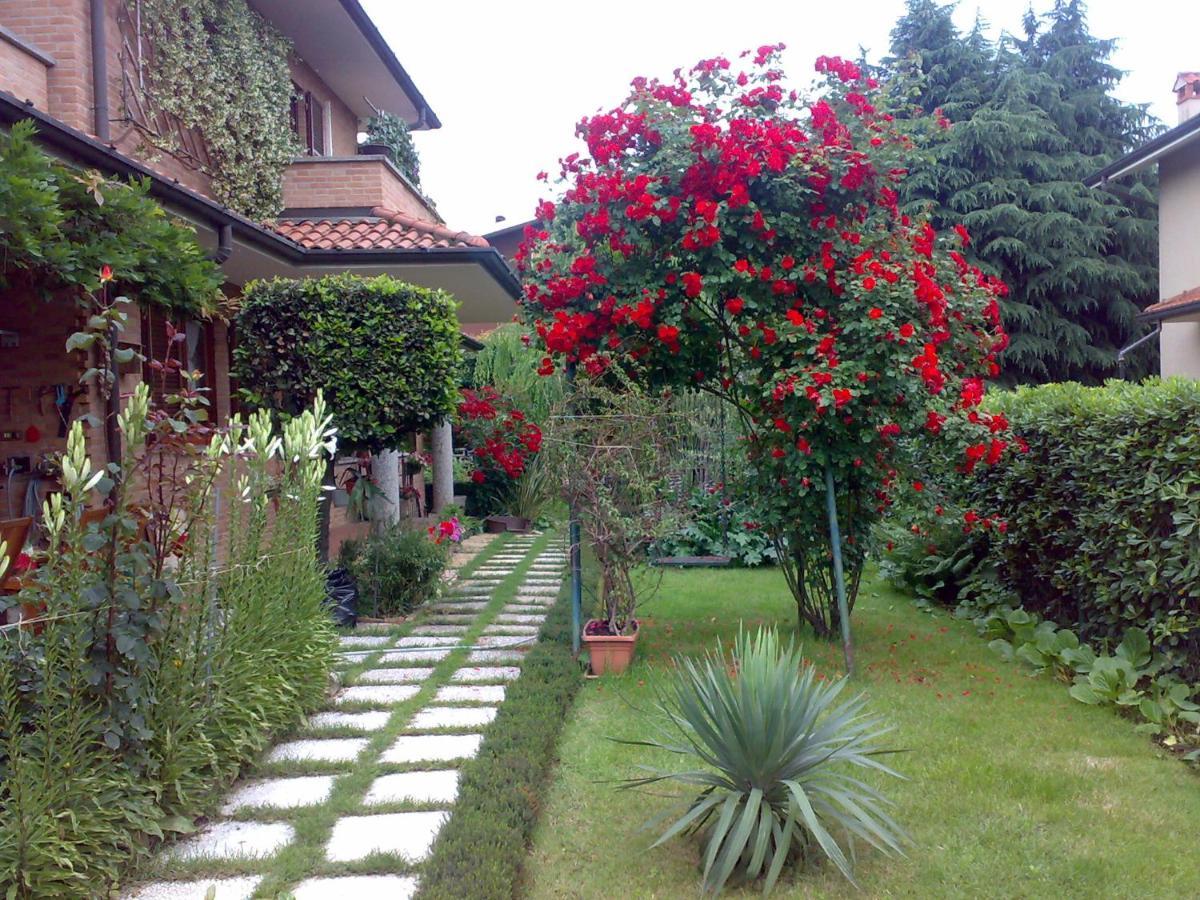 B&B Les Fleurettes Lomazzo Zewnętrze zdjęcie